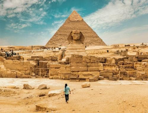 Voyages historiques